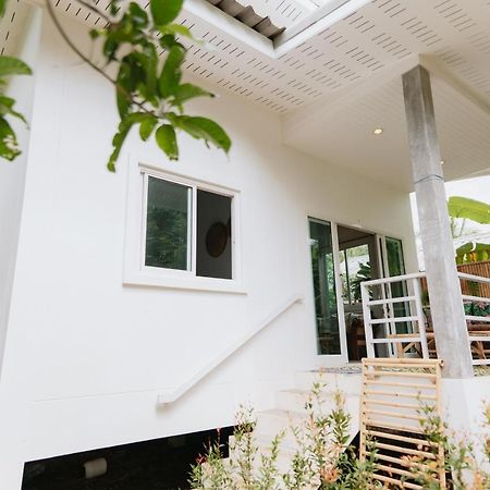 Dg House Villa Thongsala Exterior photo